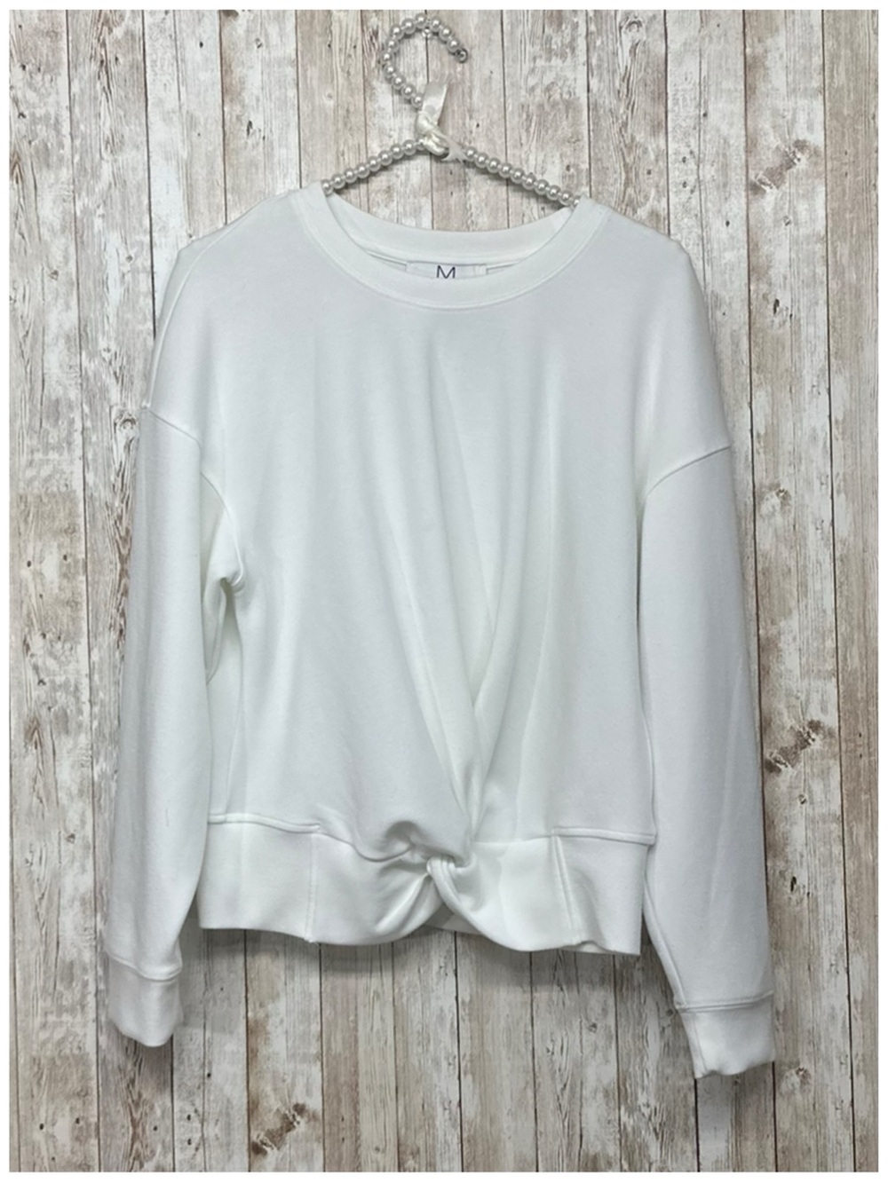 M Magaschoni White Knot Pullover ~ Size M ~ Item #1749